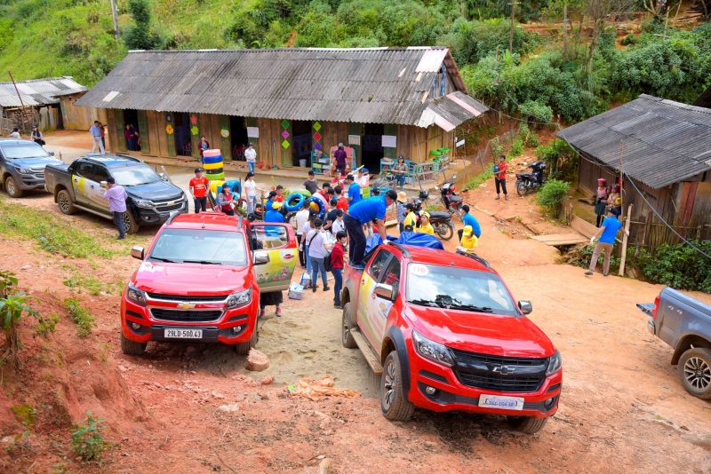 gm viet nam to chuc trung thu cho tre em vung lu o yen bai