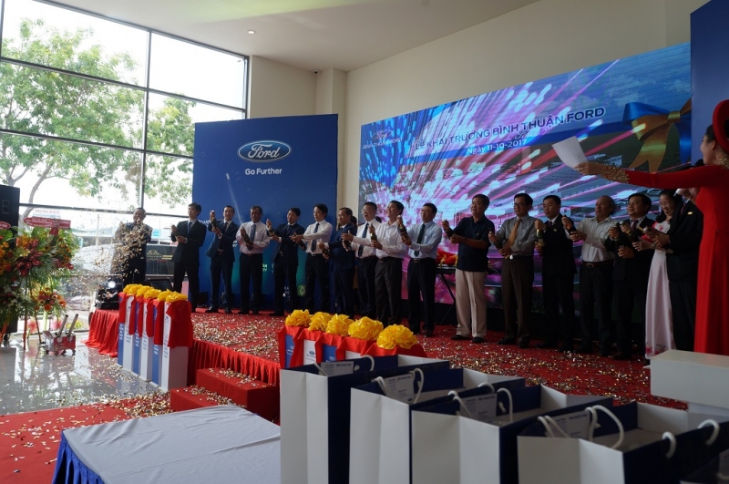 ford viet nam mo dai ly thu 34 tai binh thuan