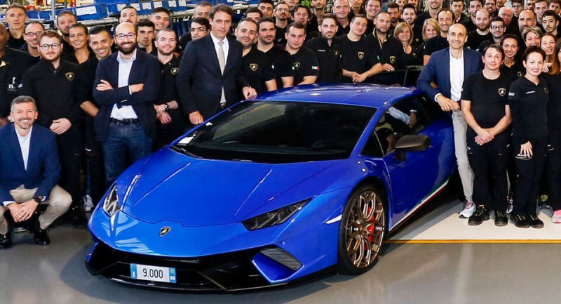 lamborghini can moc 7000 xe aventador va 9000 xe huracan