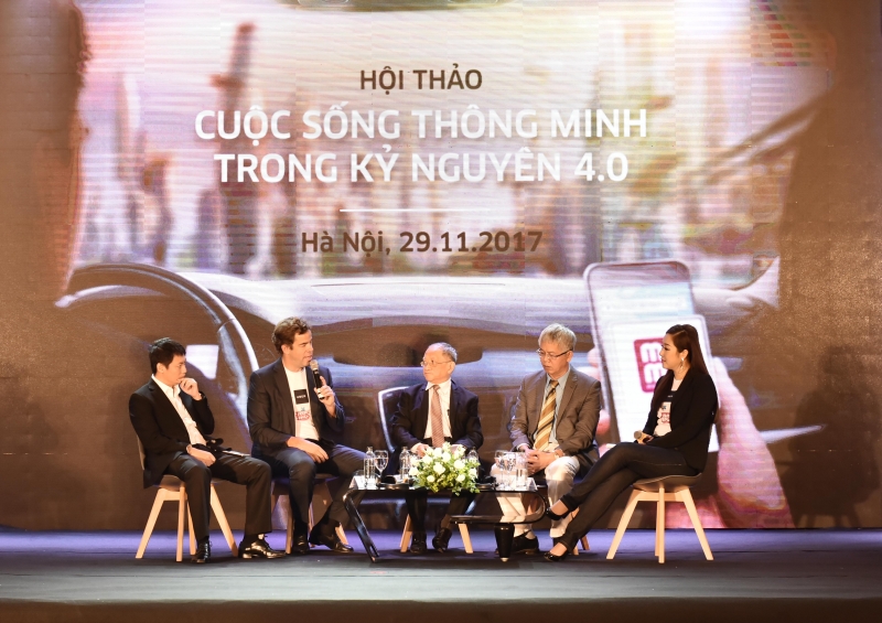 nguoi dung uber co the dat xe qua vi dien tu momo