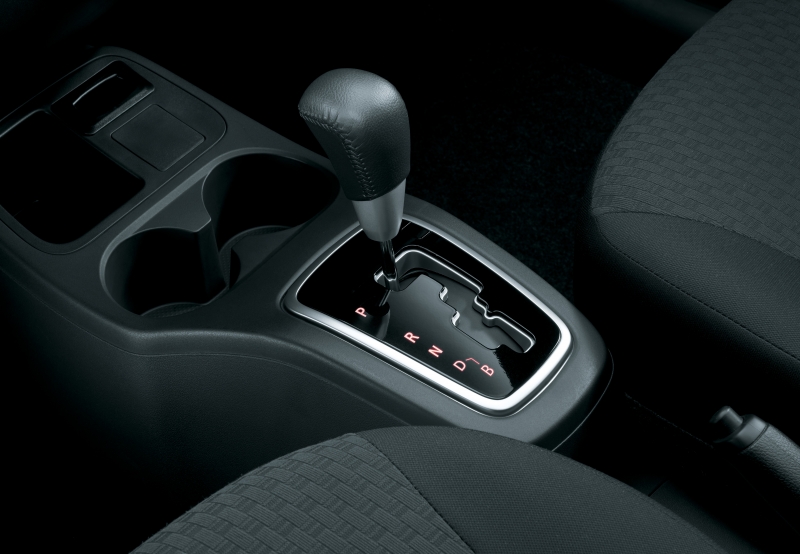 mitsubishi mirage 2018 gia tu 380 trieu dong tai viet nam