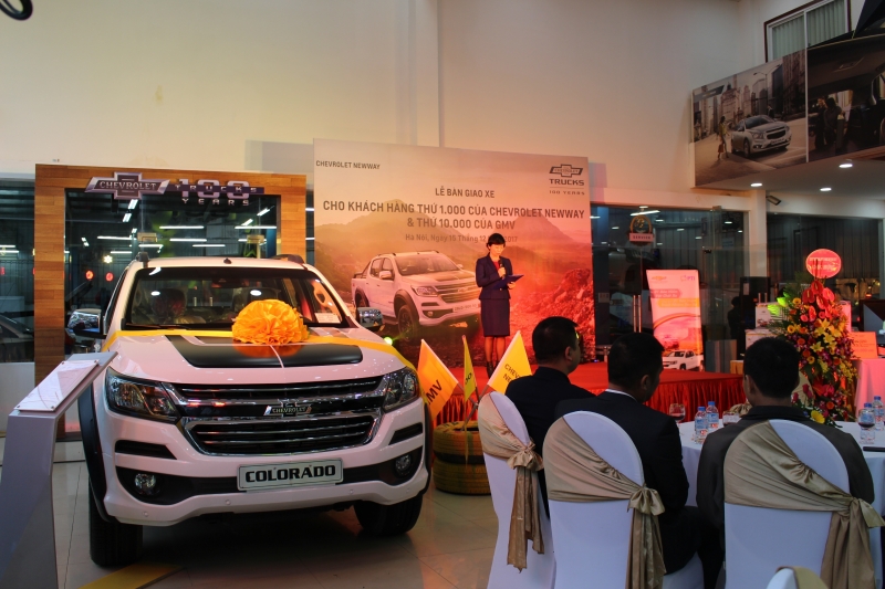 gm viet nam lap ky luc ban hon 10000 xe chevroletnam