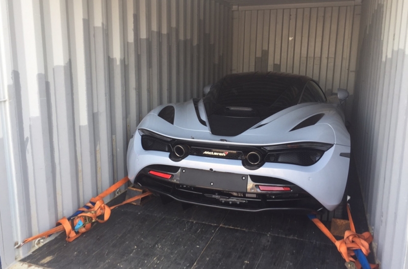 sieu xe mclaren 720s gan 300000 usd dau tien ve viet nam