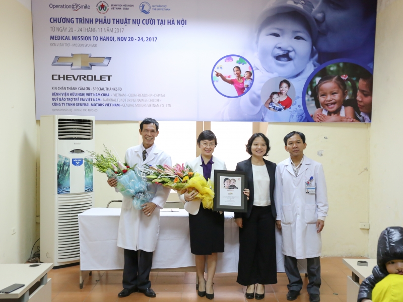 chevrolet ho tro phau thuat di tat ham mat tai viet nam 4277