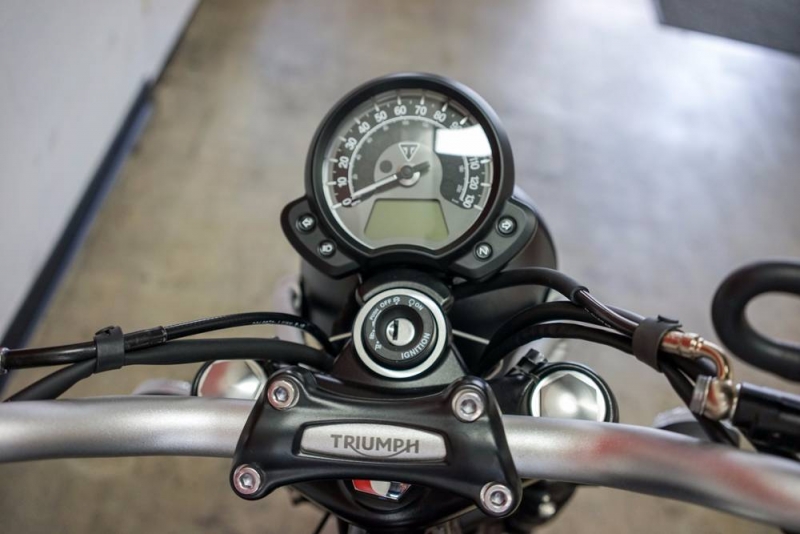 Môtô Triumph Street Scrambler giá 365 triệu tại Việt Nam tin nhap 20171130100934