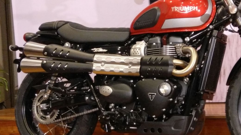 Môtô Triumph Street Scrambler giá 365 triệu tại Việt Nam tin nhap 20171130100934