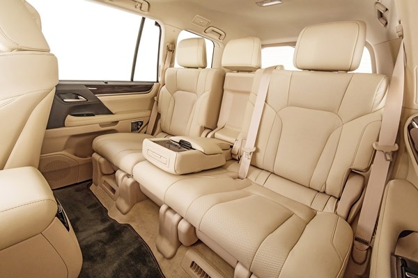 lexus lx 570 2018 lo dien phien ban 5 cho