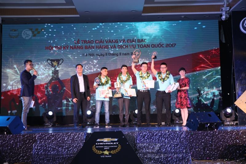 gm viet nam to chuc thi ban hang va sua xe chevrolet