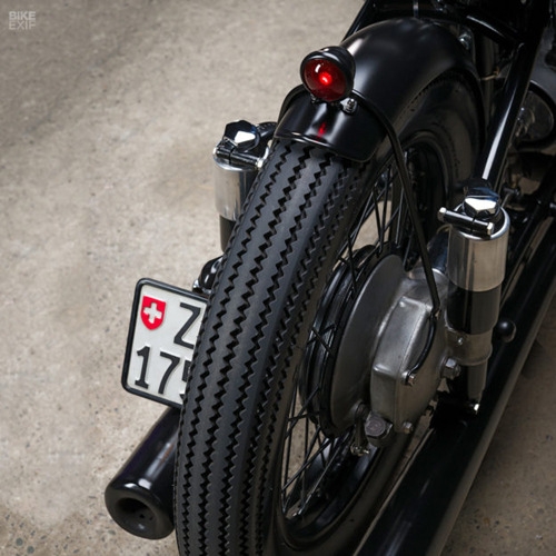 chiem nguo ng bmw r512 ba n do da y cuo n hu t