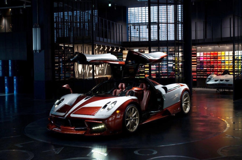 sieu xe pagani huayra lampo doc ban voi mau sac ha m ho