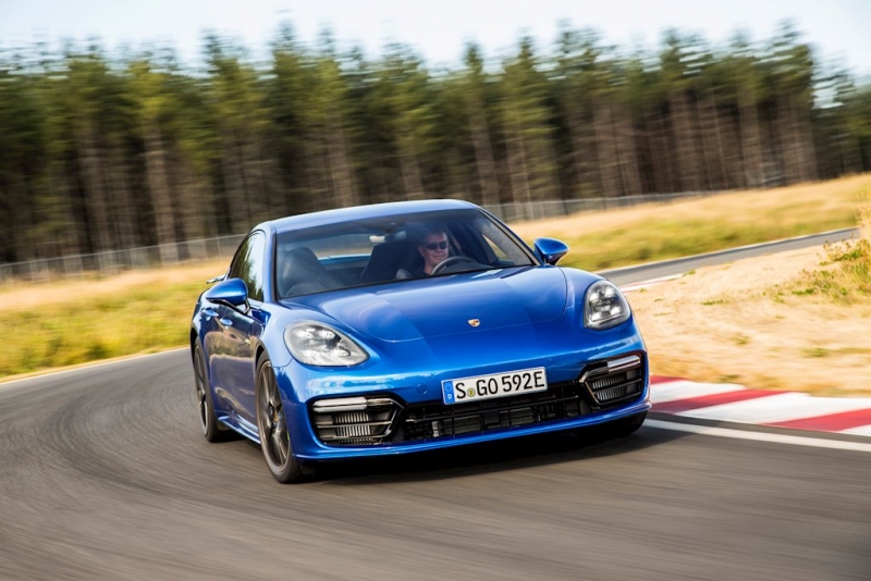 Siêu xe Porsche Panamera Sport Turismo sắp về Việt Nam sieu xe porsche panamera sport turismo sap ve viet nam