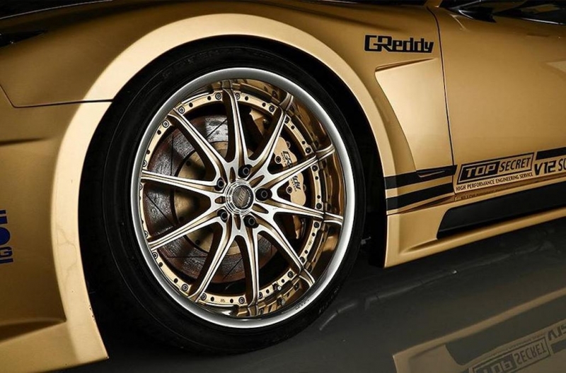 toyota supra mau gold so huu dong co v12 doc nhat