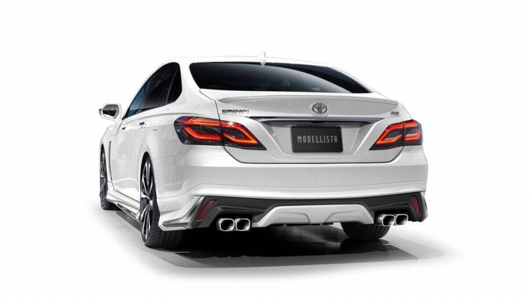 toyota crown 2018 bat ngo lo die n