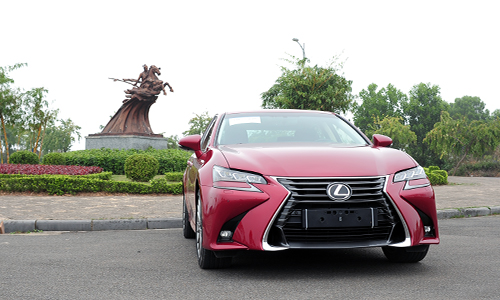 Lexus GS350 mới - cảm xúc khác lạ cho đại gia Việt Nam lexus gs350 moi cam xuc khac la cho dai gia viet nam