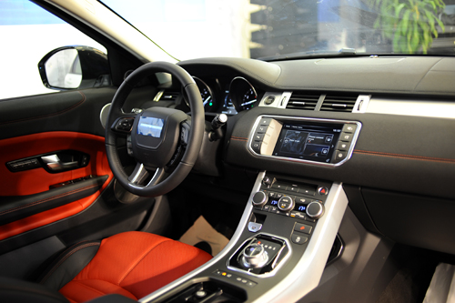 range rover evoque 2016 chinh hang ve viet nam