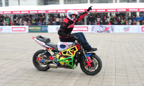 biker viet tranh tai moto mao hiem tai ha noi