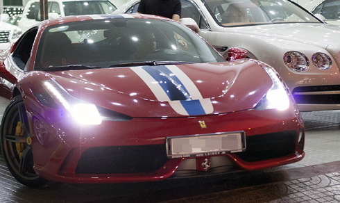 them sieu xe ferrari 458 speciale cap cang sai gon