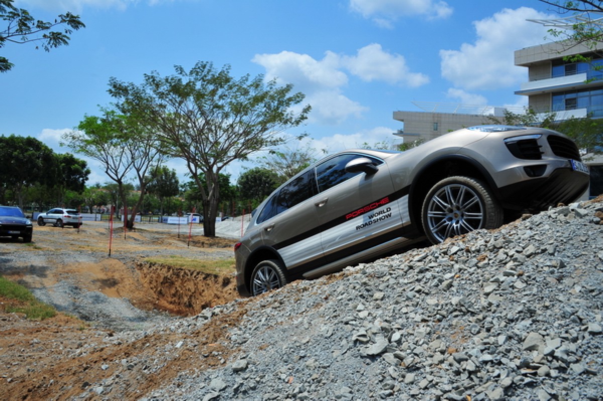 Trải nghiệm xe Porsche trai nghiem xe porsche