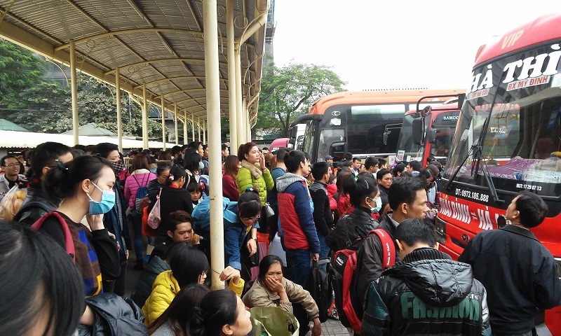 kinh nghiem mua ve xe dip tet nguyen dan