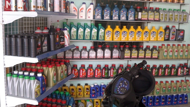 Nên thay nhớt hãng hay nhớt ngoài cho Honda SH 2017? nen thay nhot hang hay nhot ngoai cho honda sh 2017