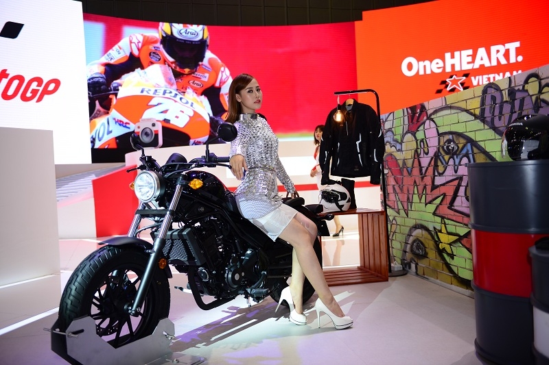 honda rebel 300 gia 125 trieu dong tai viet nam