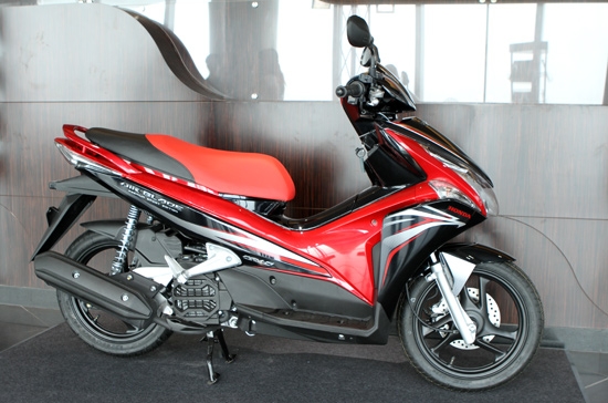 Hành trình 10 năm Honda Air Blade tại Việt Nam hanh trinh phat trien air blade trong 10 nam qua