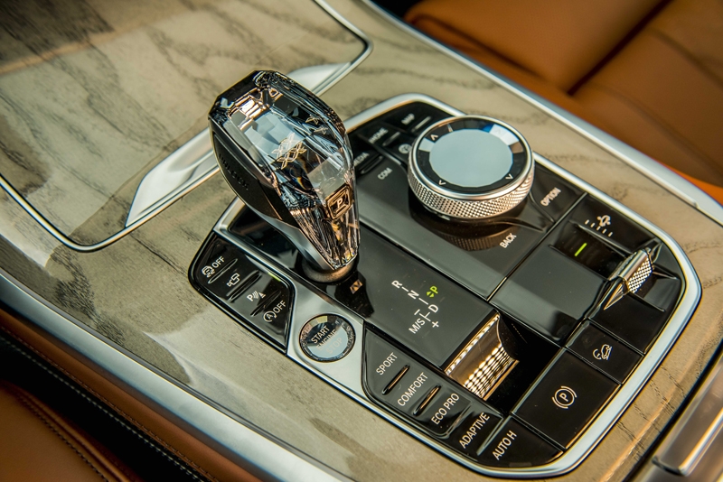 Chi tiết BMW X7 tại Việt Nam, giá 7,5 tỷ đồng chi tiet bmw x7 tai viet nam gia 75 ty dong