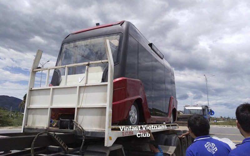 ro ri hinh anh xe buyt duoc cho la cua vingroup thiet ke doc dao
