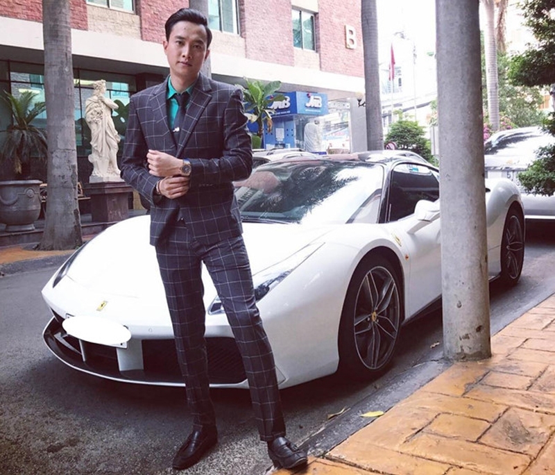 dan dien vien phim ve nha di con so huu mau xe o to nao ngoai doi