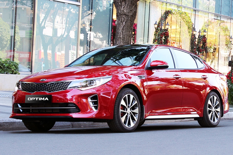 Gần Tết, Kia ưu đãi lớn chưa từng có dành cho Optima