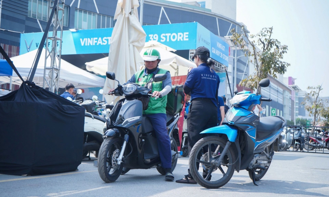 VinFast khuấy động mùa mua sắm cuối năm tại TP.HCM bằng sự kiện “Đổi xăng lấy điện” quy mô lớn