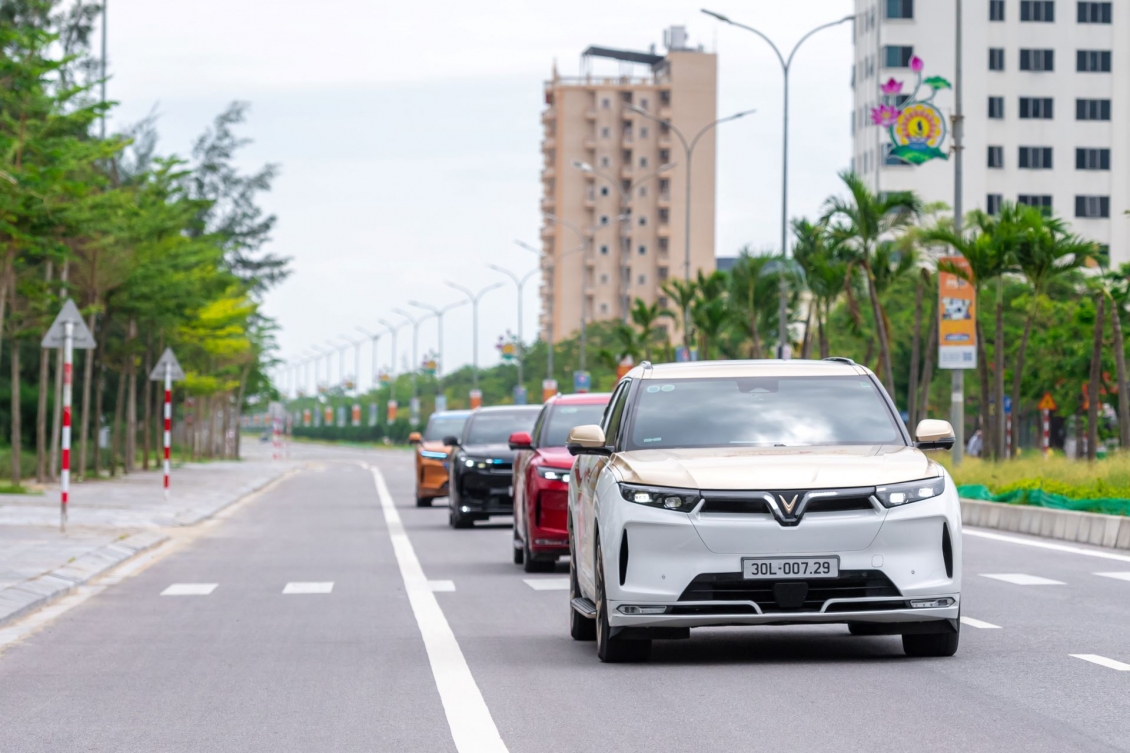 Xe điện VinFast trở thành “trợ lý di động” thông minh nhờ VF Connect