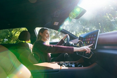 Xe điện VinFast trở thành “trợ lý di động” thông minh nhờ VF Connect