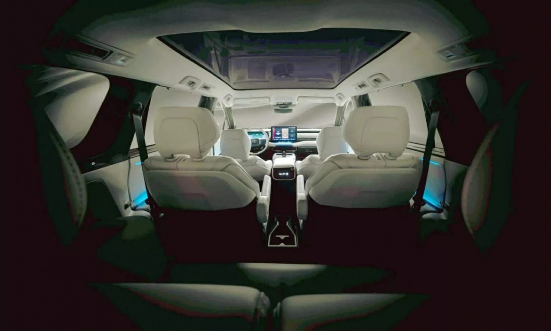 Toyota hé lộ SUV điện 3 hàng ghế hoàn toàn mới, chuẩn bị ra mắt tháng 2/2026