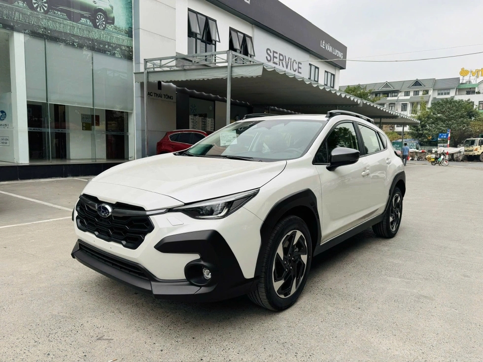 Loạt ô tô phổ thông giảm giá trên 100 triệu đồng sát Tết Nguyên đán