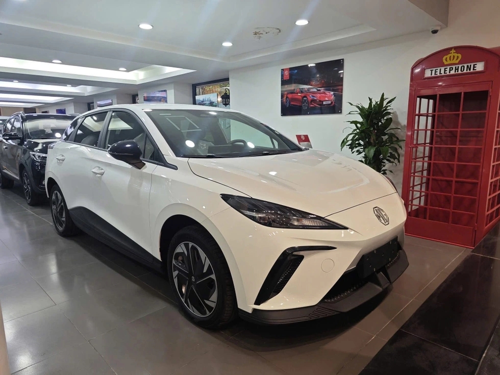 Loạt ô tô phổ thông giảm giá trên 100 triệu đồng sát Tết Nguyên đán