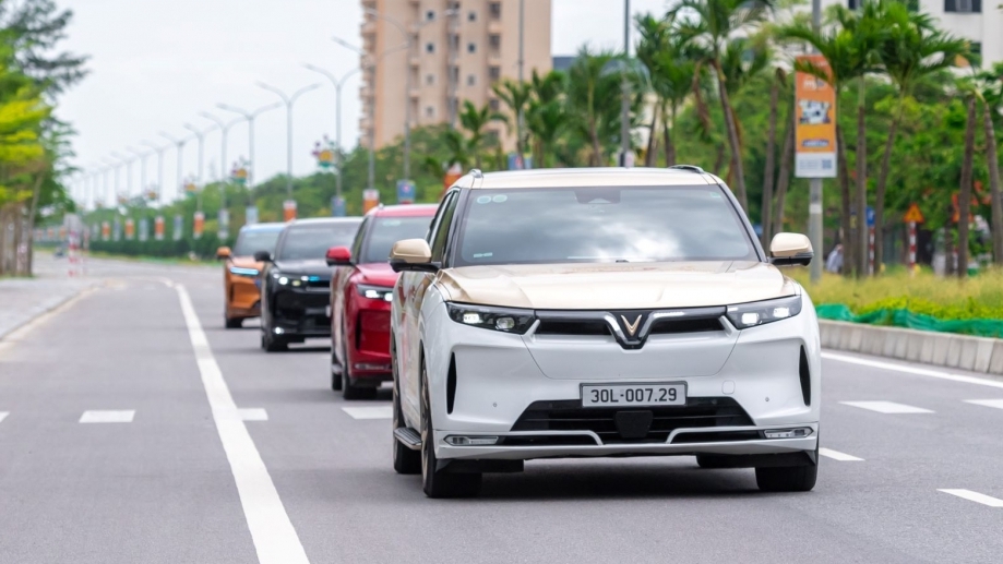 Chủ xe chấm điểm VF 9 sau 1 tháng “thực chiến”: Trải nghiệm không thua gì xe siêu sang giá gấp 5-7 lần