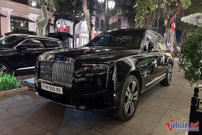 Đại gia Sài Gòn chi hơn 35 tỷ mua xe Rolls-Royce Cullinan kèm biển số tứ quý 9