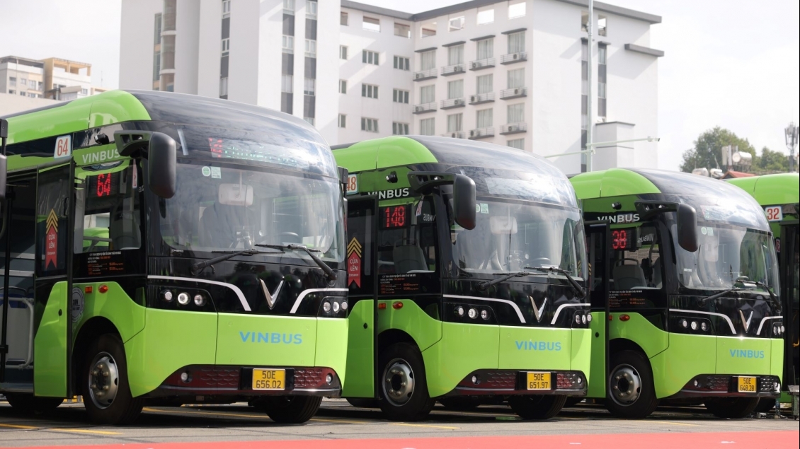 VinBus vận hành 9 tuyến buýt điện mới tại TP.HCM