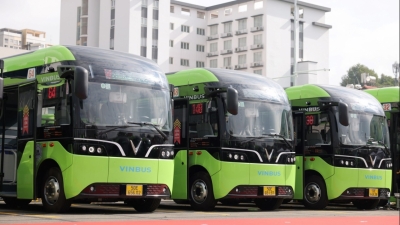 VinBus vận hành 9 tuyến buýt điện mới tại TP.HCM