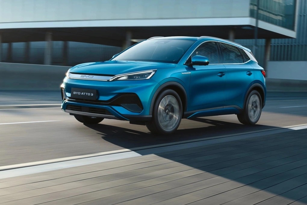 Chiếc xe điện Trung Quốc bất ngờ nổi tiếng sau vụ nổ tên lửa đạn đạo