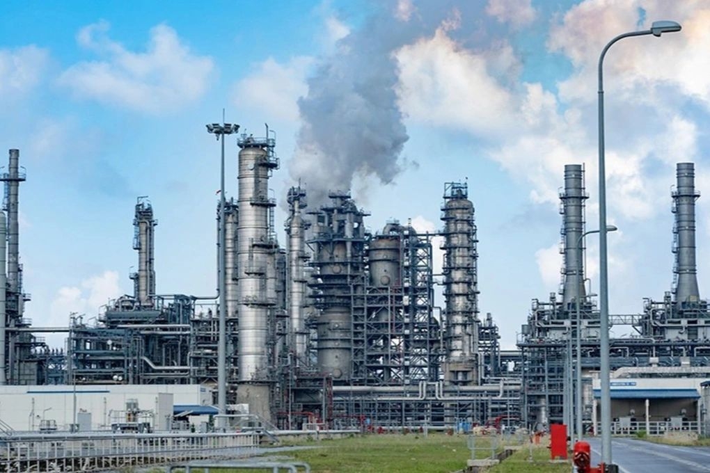 Lên kịch bản bảo đảm nguồn cung, chặn đứng nguy cơ thiếu xăng dầu Lên kịch bản bảo đảm nguồn cung, chặn đứng nguy cơ thiếu xăng dầu