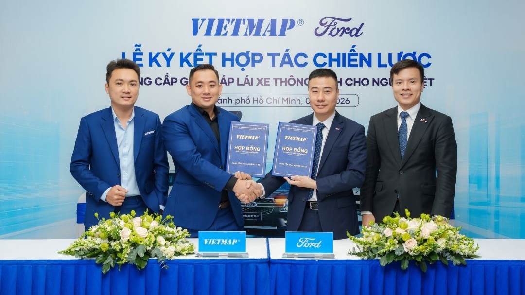 Ford Việt Nam hợp tác Vietmap, bổ sung camera hành trình hỗ trợ lái xe