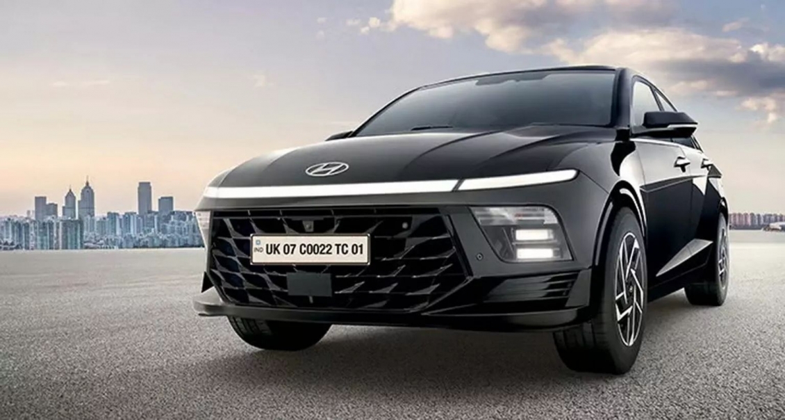 Hyundai Accent 2026 ra mắt: Nội thất có LED như xe Mercedes, cụm màn hình 20,5 inch