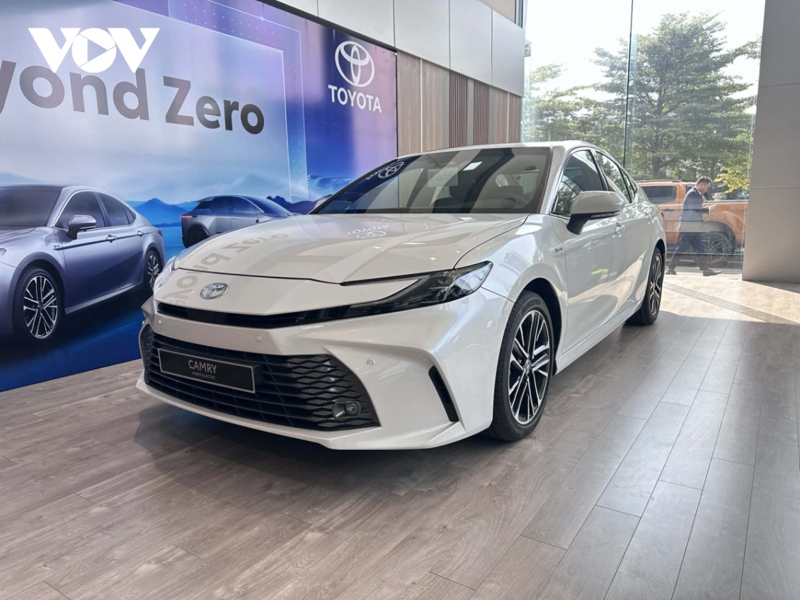 Giá xăng tăng, người tiêu dùng có khuynh hướng “đảo chiều” sang sử dụng xe điện