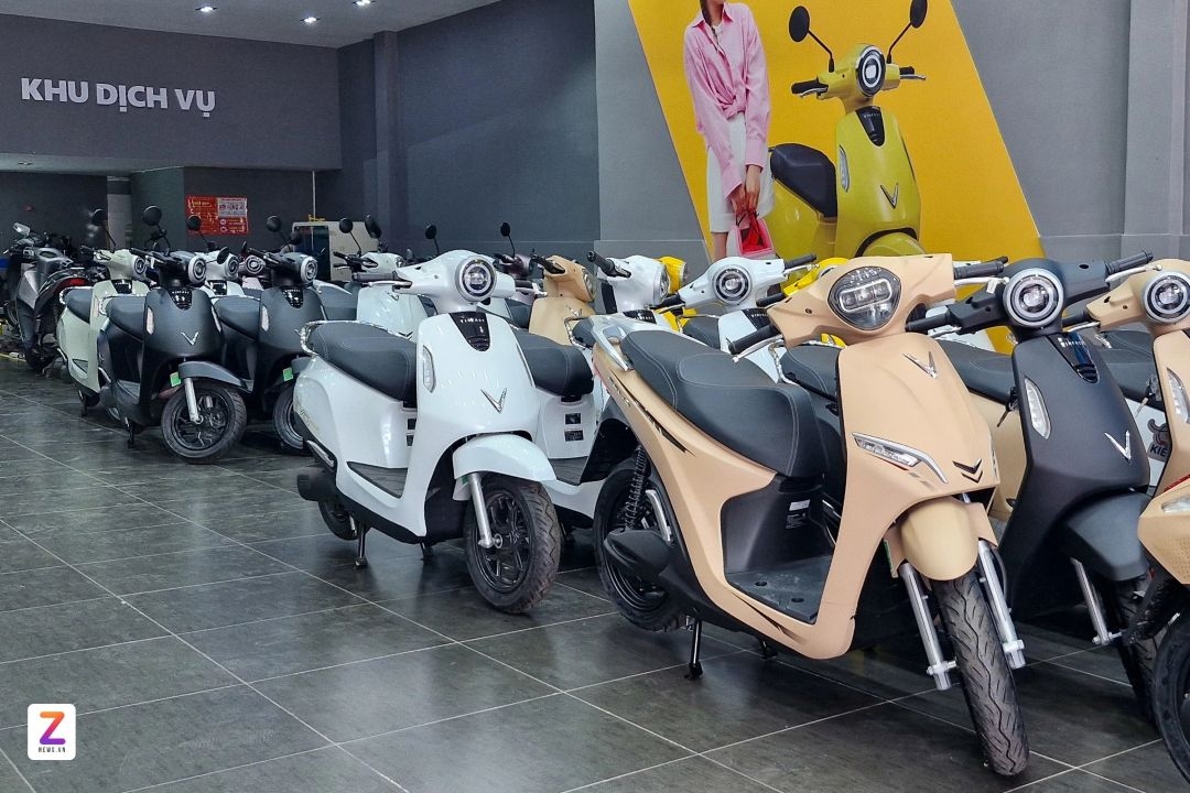 Khách Việt tăng quan tâm xe máy điện, đại lý nói bán 50 xe/ngày