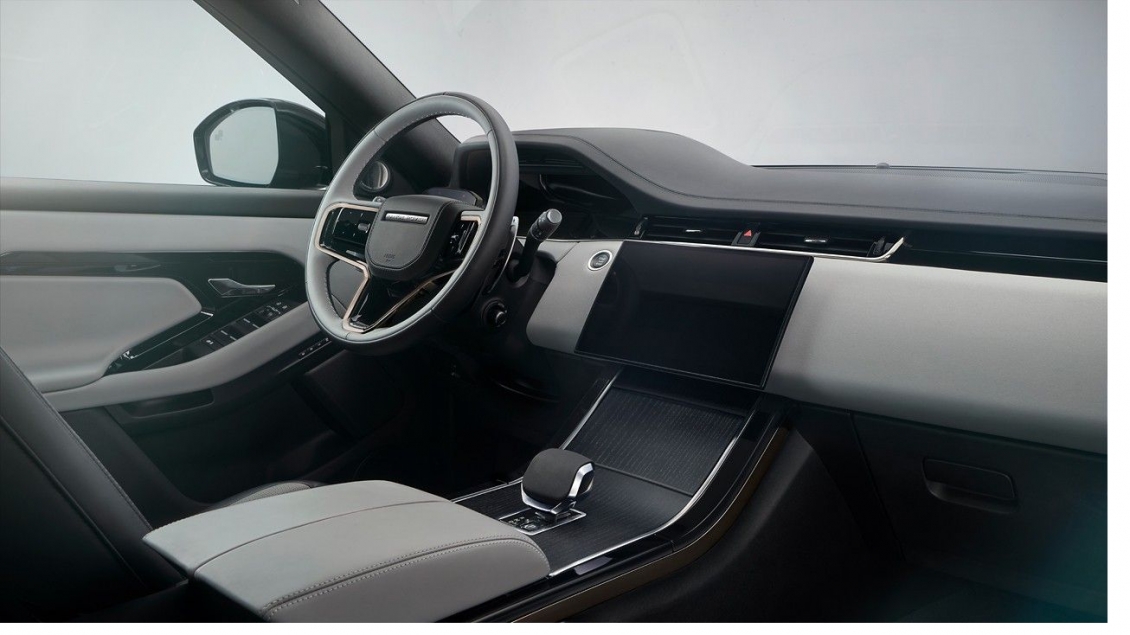 Range Rover Evoque 2026 ra mắt tại Việt Nam