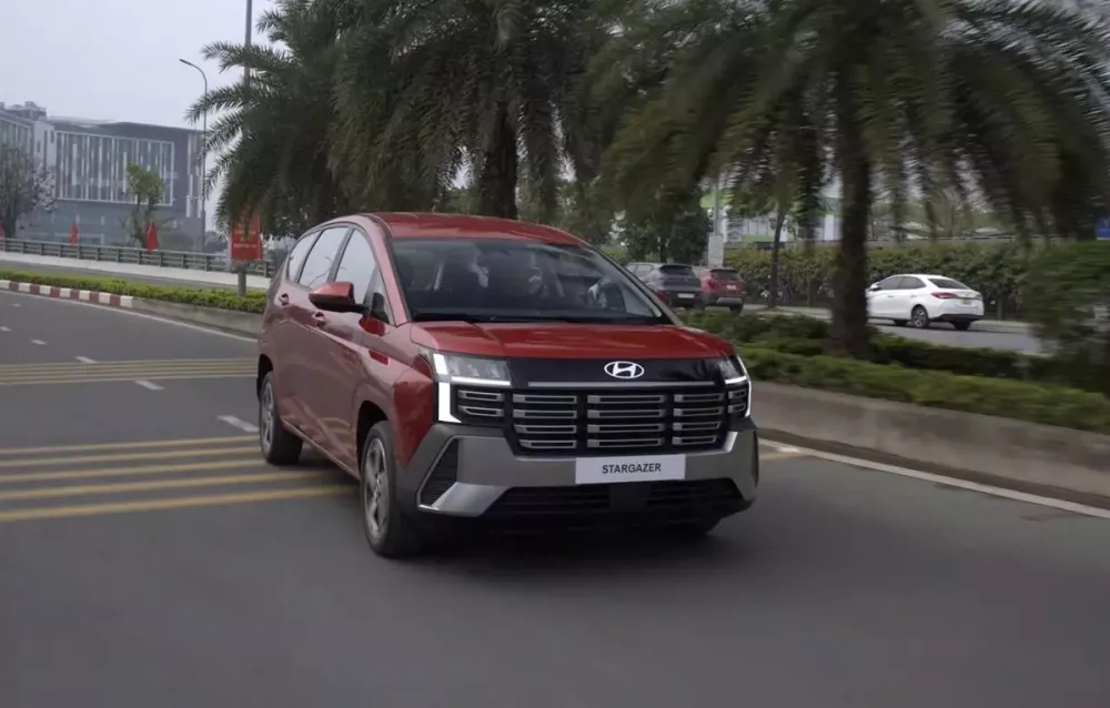 Loạt ô tô ra mắt khách hàng Việt trong tháng 3