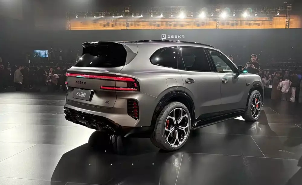 Zeekr sắp phân phối xe ở Việt Nam mở bán mẫu SUV mới, kích thước lớn hơn BMW X5 Zeekr sắp phân phối xe ở Việt Nam mở bán mẫu SUV mới, kích thước lớn hơn BMW X5