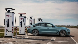 BMW sắp khai tử một trong những dòng xe điện thành công nhất của hãng